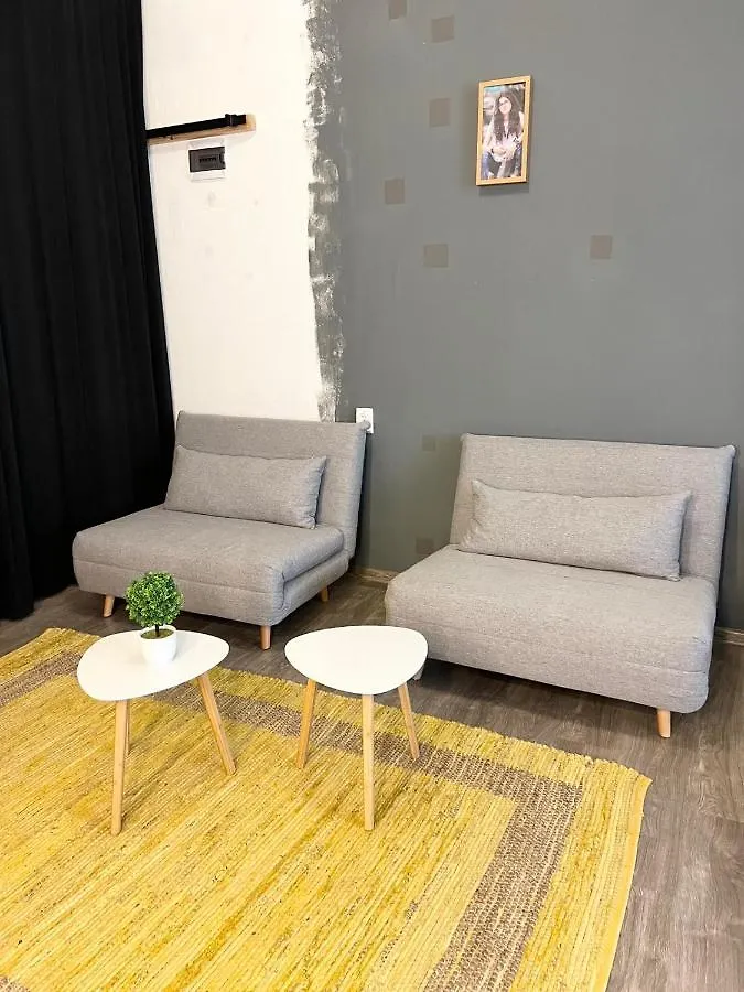 Time Traveling Studio Sofia Cityアパートメント アパート